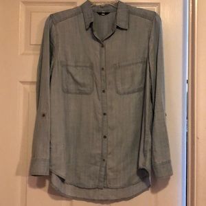 Long sleeve chambray shirt